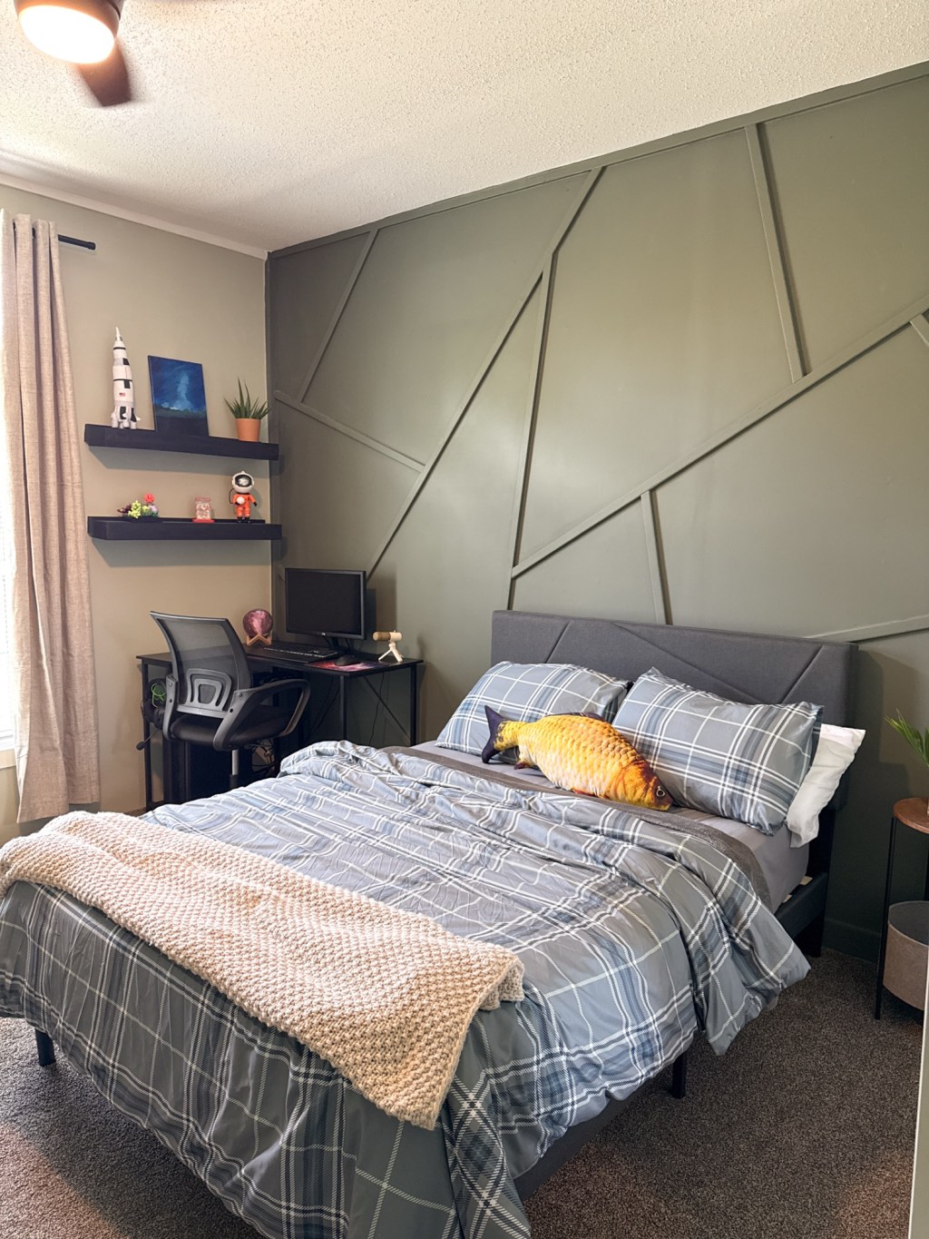 Removing the Wall Strips Bedroom&nbsp;Makeover